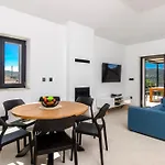 Villa Authentic Premium With Sea View And Heated Pool *