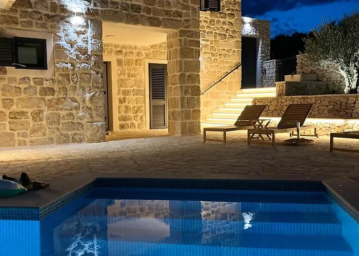 Authentic Premium With Sea View And Heated Pool