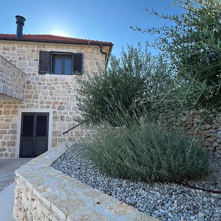 Luxury Mare Heated Pool And Sea Views Vinišće