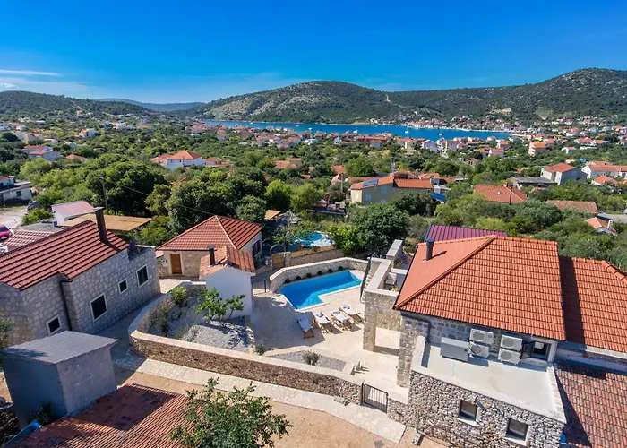 Authentic Premium With Sea View And Heated Pool